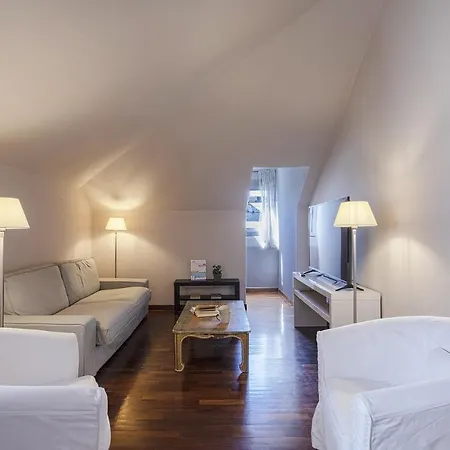 Garibaldi Attic By Wonderful Italy Gênes