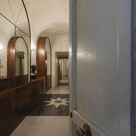 Garibaldi Attic By Wonderful Italy Apartamento *